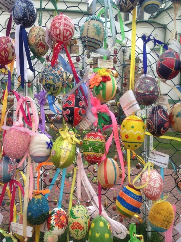 Painted eggs decorate a Kiev fence. Photo credit: Luba Rudenko