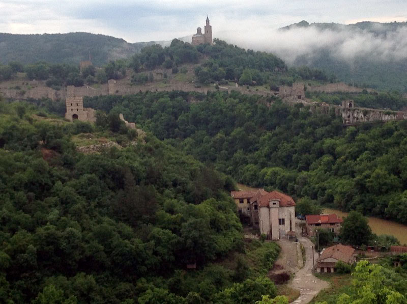 The Royal Fortress on Tsarevets Hill in Veliko Tarnovo, Bulgaria. Photo credit: Michel Behar